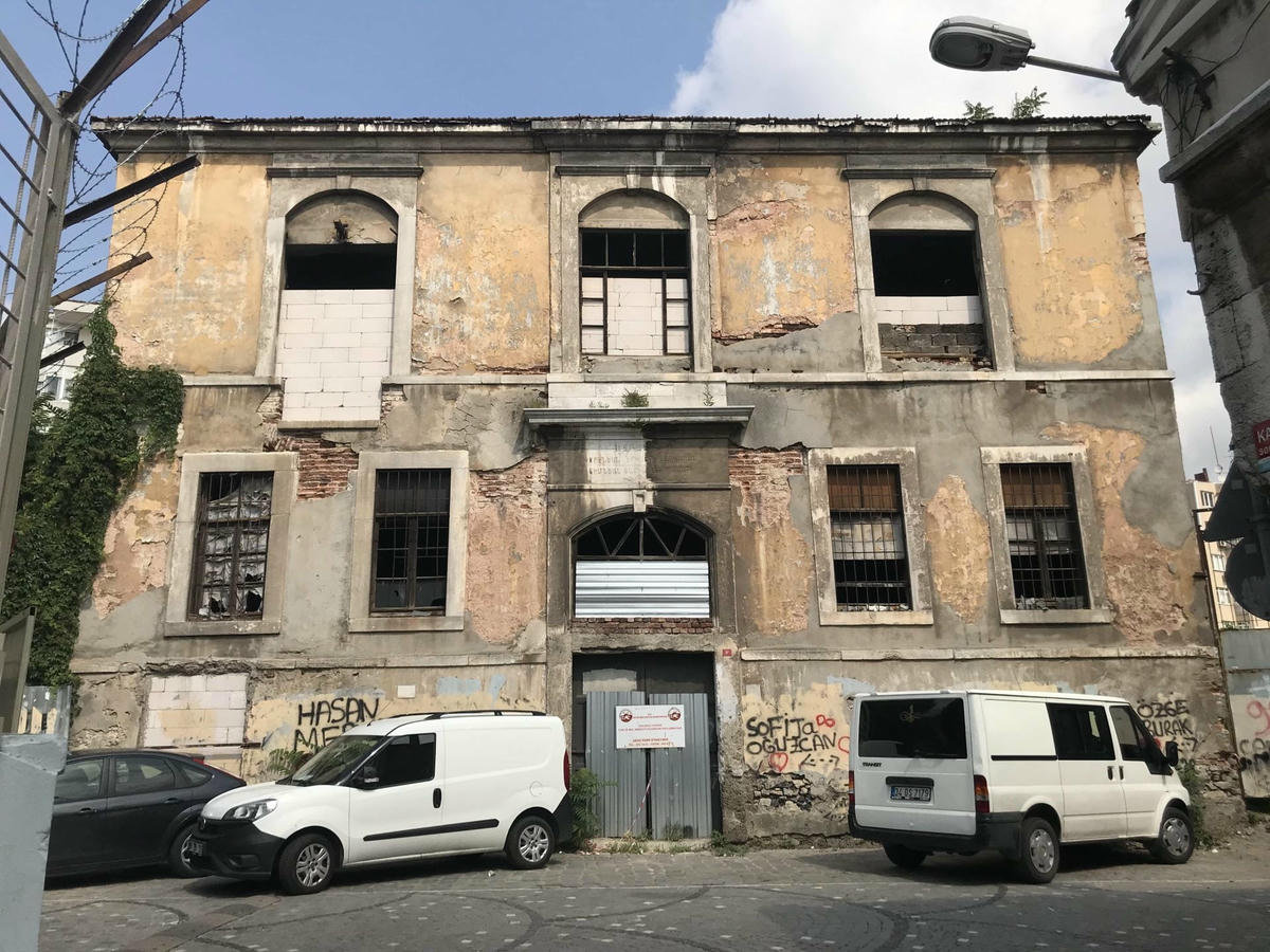 Balat Kilisesi Vakfı'nın 1700'lerden bu yana evrak ve belge barındıran arşivi dijitalleştirildi